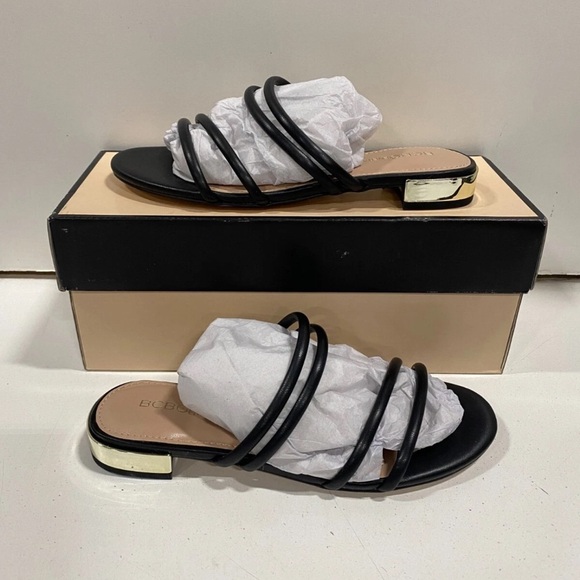 BCBG Women's Dexti Slip-on Flat Sandal w/ Metallic Heel in Black Size 8 - Picture 2 of 10